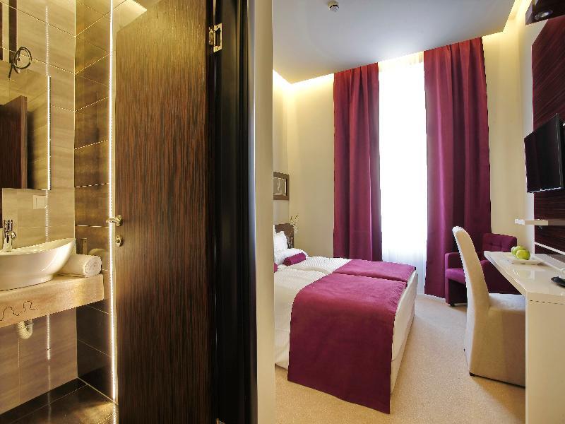 Hotel Theater Belgrade Garni Luaran gambar