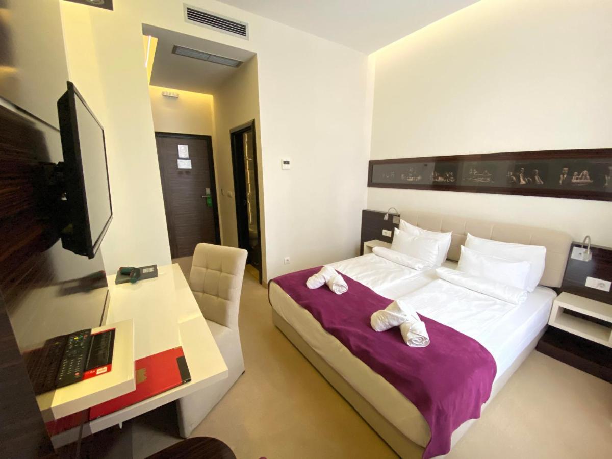 Hotel Theater Belgrade Garni Luaran gambar
